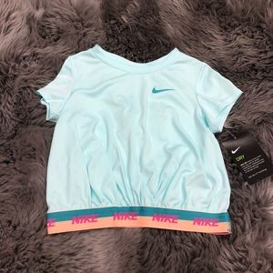 Nike Girls’ Cropped Top | Short Sleeve | Athleticwear | Blue and Orange